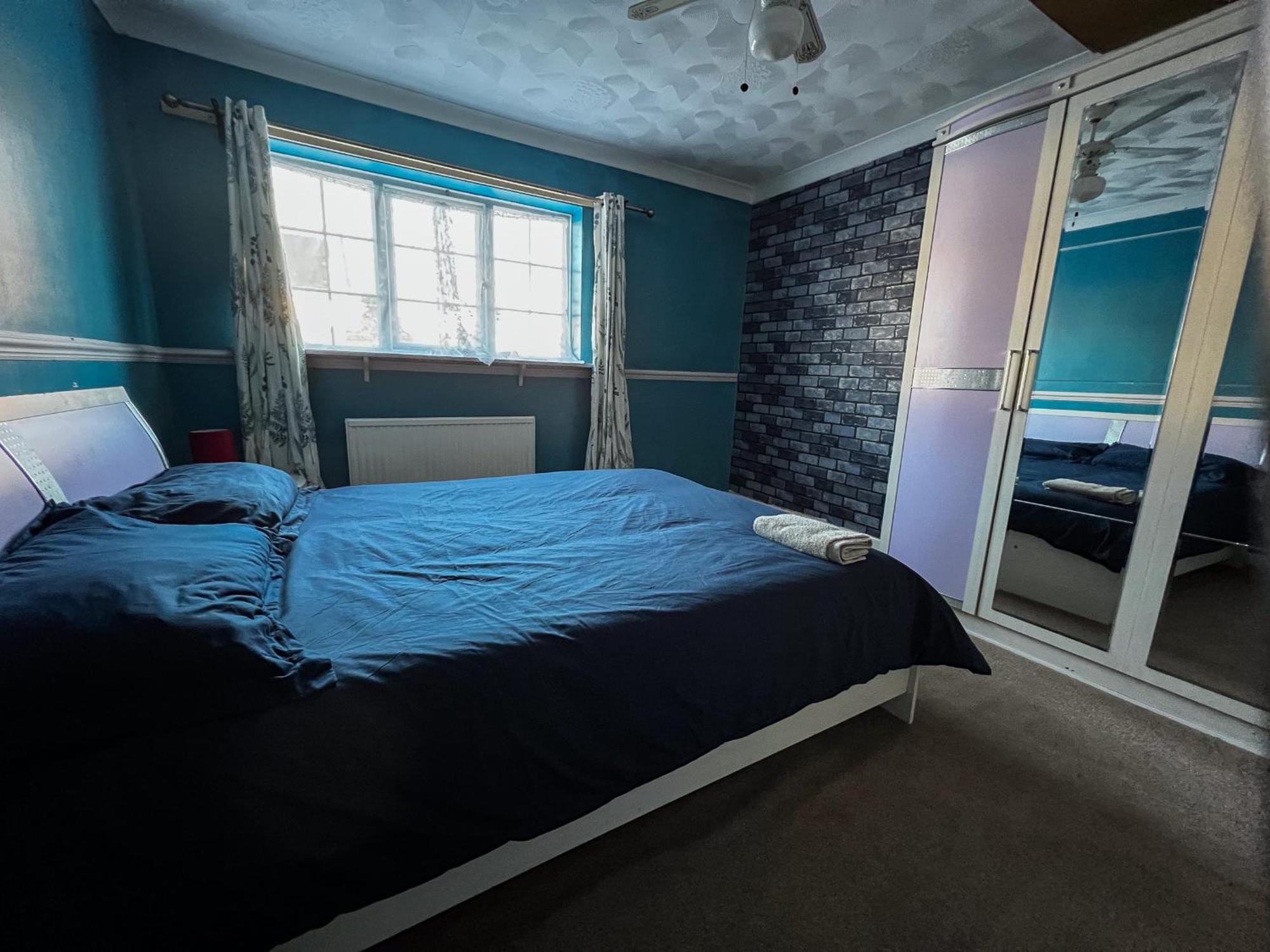 Spacious Retreat - Remote Worker & Family Friendly Portsmouth Buitenkant foto